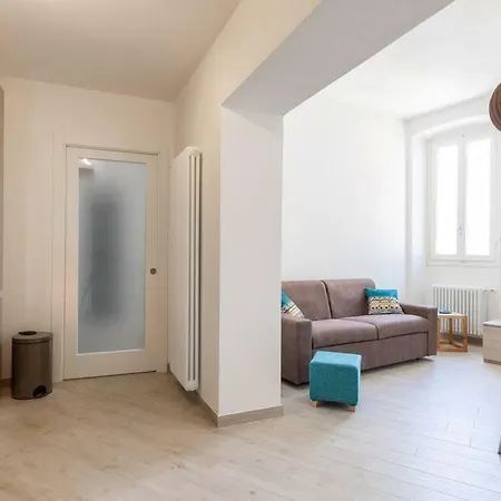 Lenno, Exceptionnel Toit Terrasse 아파트