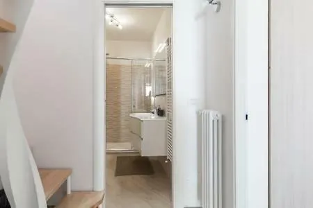 Lenno, Exceptionnel Toit Terrasse 아파트 *