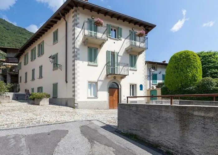 Lenno, Exceptionnel Toit Terrasse