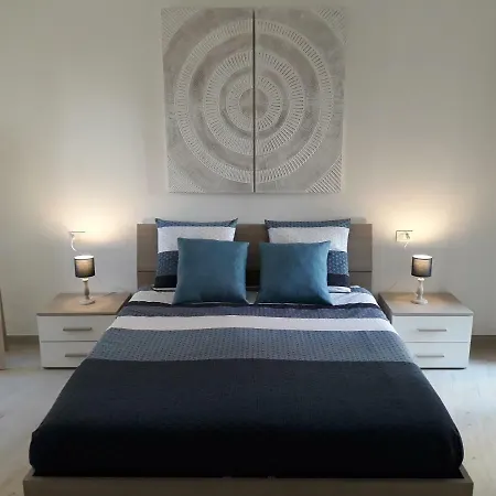 Lenno, Exceptionnel Toit Terrasse 莱诺