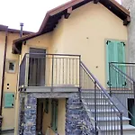 Casa Masnate-Rooftop Lake Como View Apartman